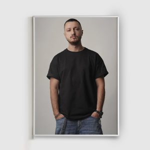 شاسی طرح شخصیت معروف محمدرضا شایع